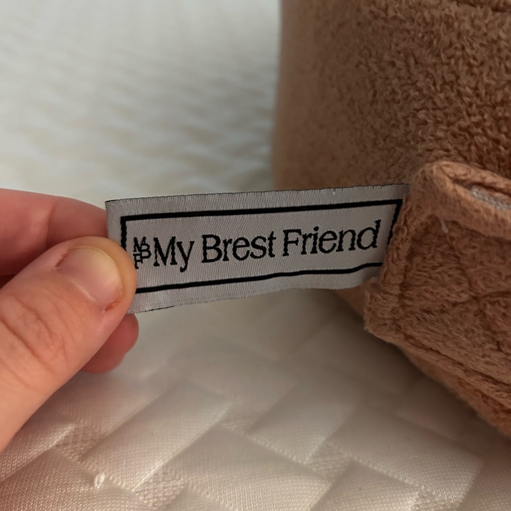 My Breast Friend - Picture 3 of 3